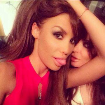 Моника Валериева е бременна?