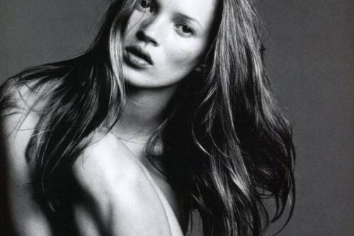 Кейт Мос ще получи апартамент за рождения си ден