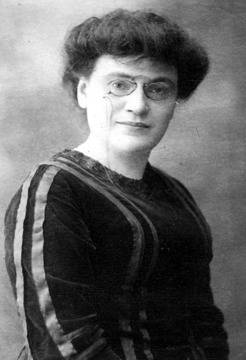 Ана Карима – жена по природа и воин по дух