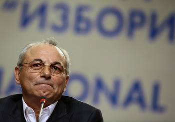 Ненаписаната биография на Ахмед Доган