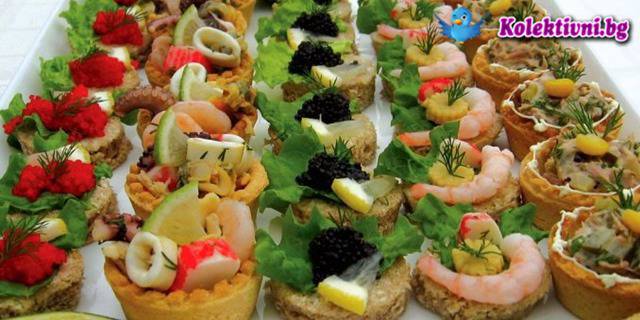 СОФИЯ: Красиво и здравословно плато! Плато микс от 30 вкусни сладки хапки на ТОП цена от Healthy and Diet Catering!