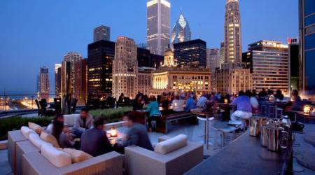 Поглед от терасата на Тръмп хотел в Чикаго