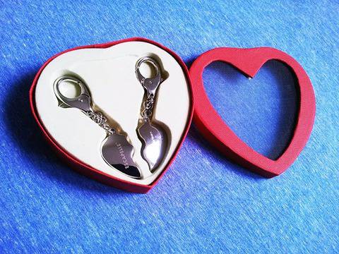 Спечелете красив комплект ключодържатели Escapelle