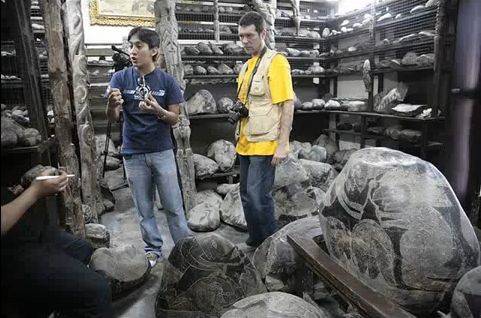 Човекът е яздил динозаври! Удивителните камъни от Ика (снимки, видео)