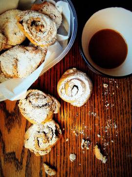 Сладки `Охлювчета`