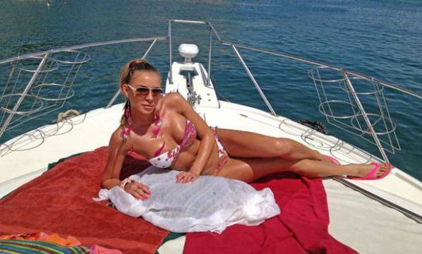 Кучкова е „Мис Плеймейт 2013“ (снимки 18+)