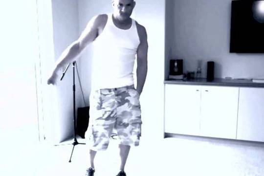 Вин Дизел танцува като Бийонсе