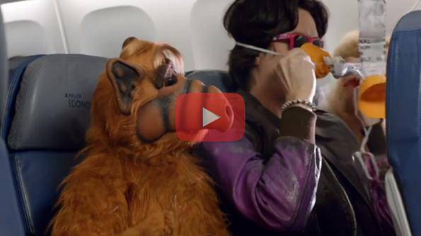 ВИДЕО: Ударна доза носталгия по 80-те и 90-те години