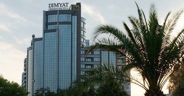 Фалира един от най-големите 5-звездни хотели във Варна