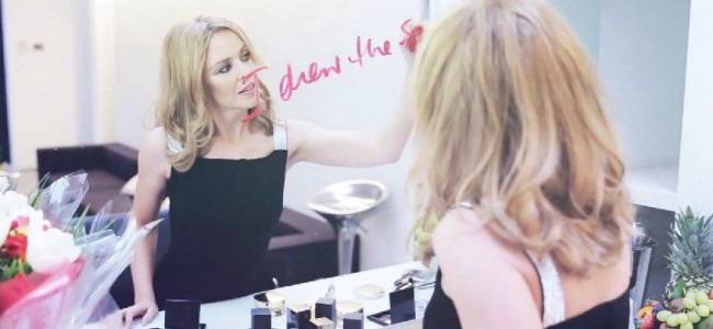 Чуй новия сингъл на Kylie Minogue, “Into The Blue”