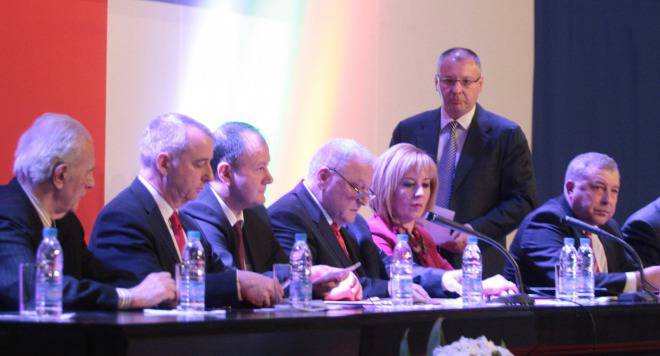 Да благодарим на АБВ за мечешката услуга