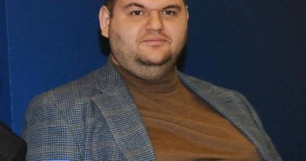 Пеевски със сензационни разкрития: Цветанов ме накара да разпъна чадър над Киро Японеца и Йоско Сливенския!