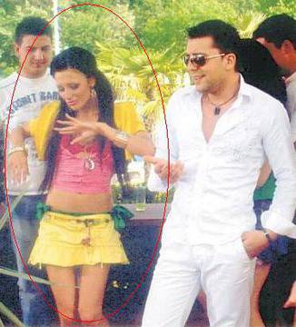 Моника Валериева в центъра на купона (РЕТРО ВИДЕО)