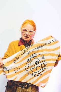 Вивиан Уестууд спасява Арктика