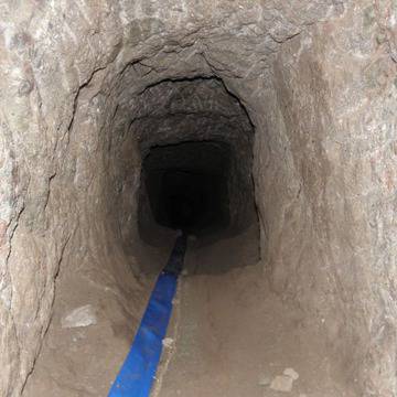 Един иманяр загина, двама са обгазени в могила край Банско