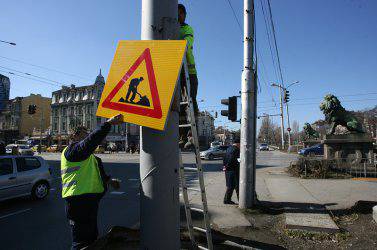 Огромно задръстване заради реконструкцията на Лъвов мост