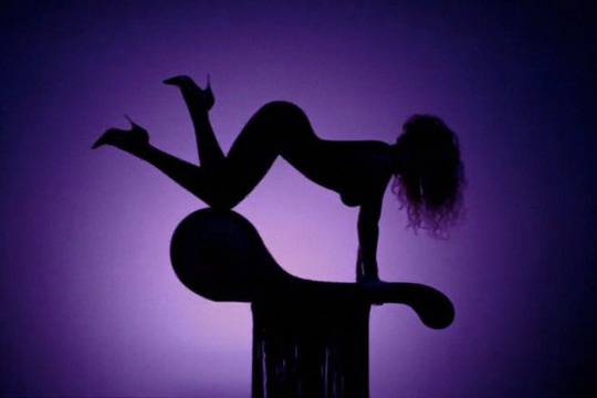 Новият клип на Бийонсе. Не го гледай в офиса!