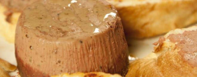 Домашен пастет от черен дроб