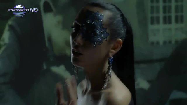 Джена и “Моли се да не почна“ са отново на върха