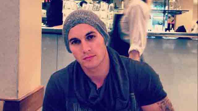 Убиха Отвертката, близък на Галевите