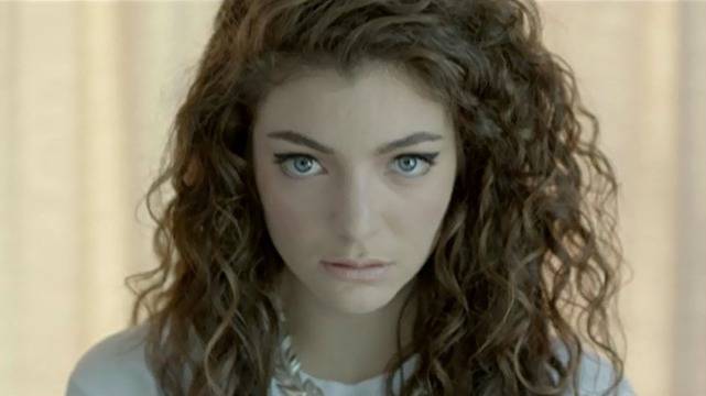 Lorde подготвя собствена колекция гримове