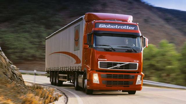 Камион блъсна жена в Сапарева баня