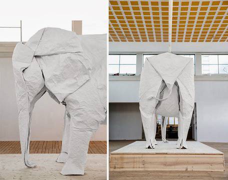 Здравей: Голям бял слон от лист хартия