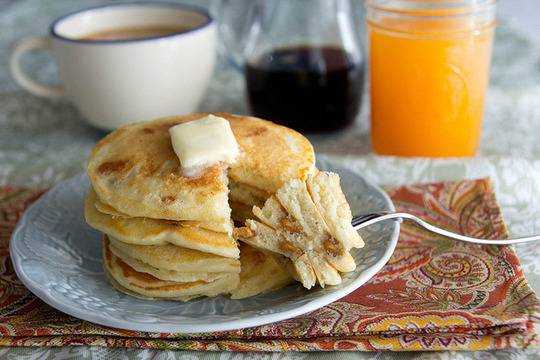 Пълнени палачинки с фъстъчено масло