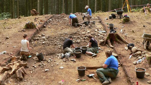 250 дупничани се включват в разкопките по трасето на АМ “Струма”
