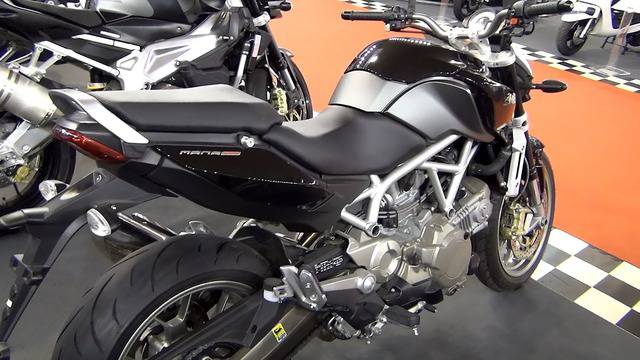 Aprilia MANA 850 ABS Exterior and Interior in 3D 4K UHD