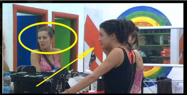 Къртицата пази Бориса? Не й показват лицето без грим (ВИДЕО)