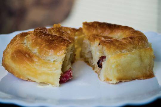 Баница със салам