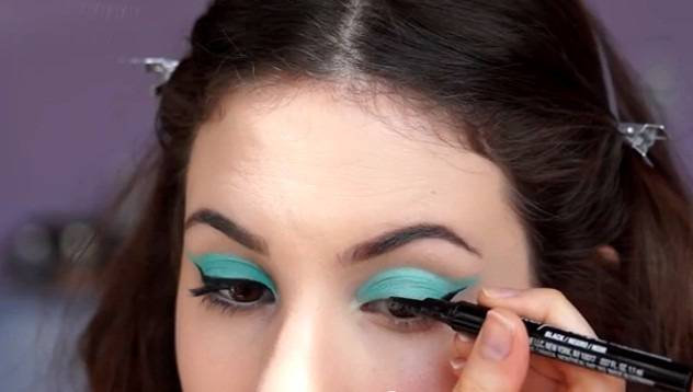 Модерен грим в синьо видяна 778 коментари 0