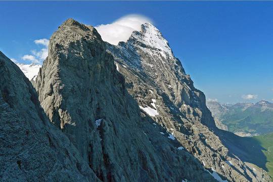Изкачване на връх Айгер по ръба Мителеги