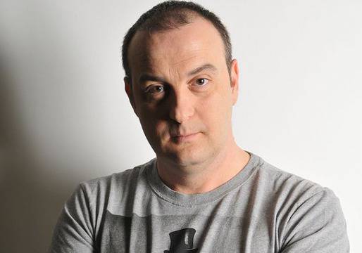 Краси Радков осиновява сираче