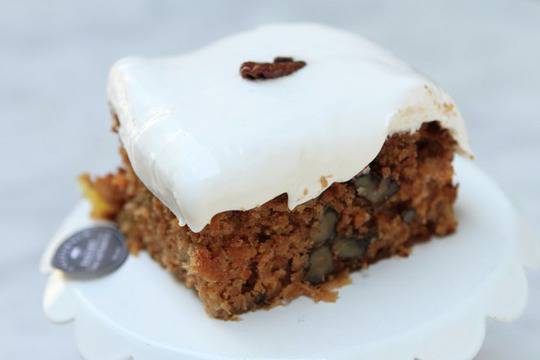 Шоколадов сладкиш с моркови