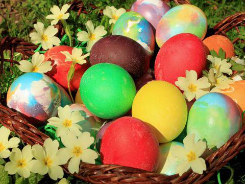 Работно време, Великден