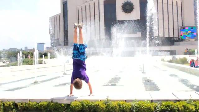 Freestyle Football и Freerun – Енис Тодоров ft. Михаил hidr0 Кирилов