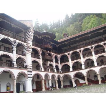 Малката голяма България