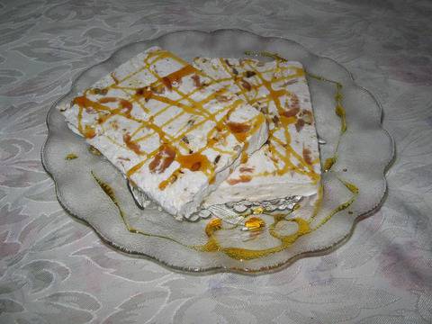 Домашен нуга сладолед