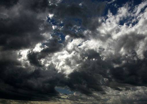 Задава се хладен и дъждовен май