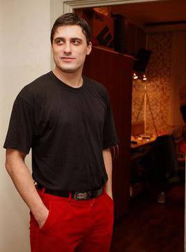 Владо Карамазов