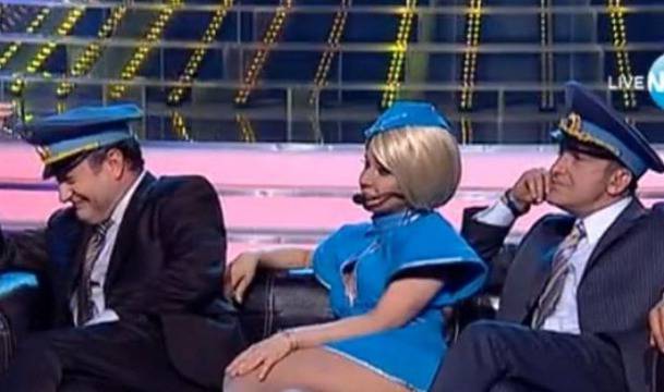 Горещо! Мая Бежанска си ПОКАЗА нарочно ЗАДНИТЕ ЧАСТИ в „Като две капки вода”!