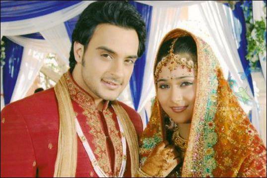 Цветовете на любовта заплита нов обрат: Алек събира Садна с Шлок