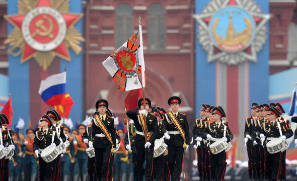 Двоен парад за Деня на победата – Live