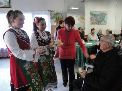 Орязаха социални услуги за самотни възрастни и хора с увреждания