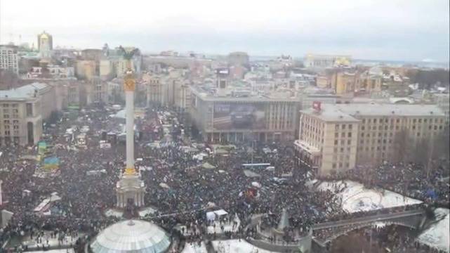 Млада украинка взриви социалните мрежи с видеообръщение