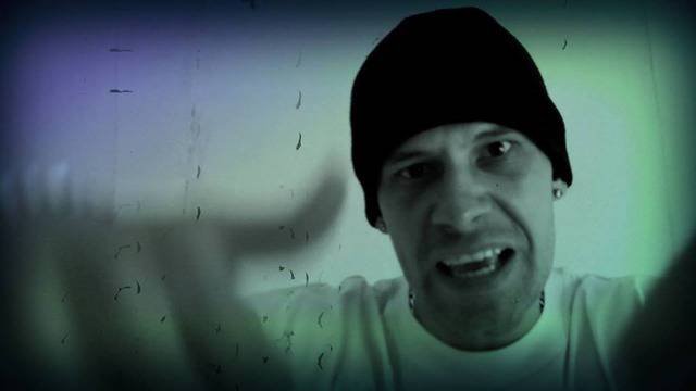 42 избухва с „Реденето 2 (The Walking Dead)“