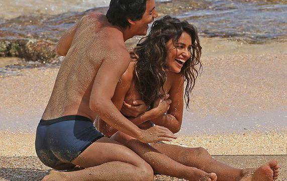 Невероятни снимки: Ирина Шейк лъсна гола