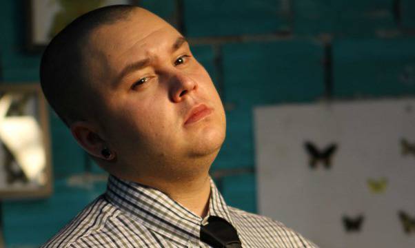 Били Хлапето представя дебютния си албум и нов сингъл